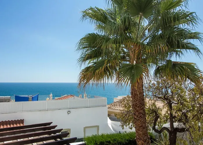 아파트 Cliff-top Townhouse With Stunning Ocean Views *
