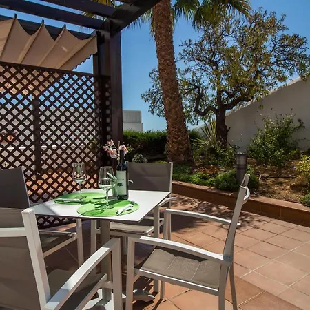 Cliff-top Townhouse With Stunning Ocean Views Daire *