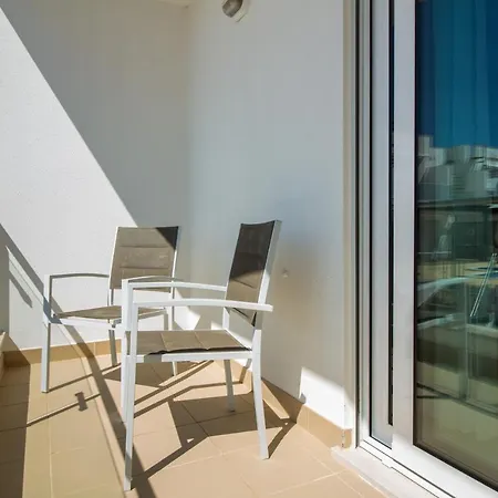 Cliff-top Townhouse With Stunning Ocean Views Daire *