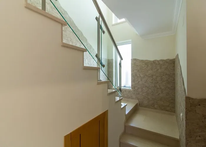 Cliff-top Townhouse With Stunning Ocean Views Appartement Carvoeiro (Lagoa)