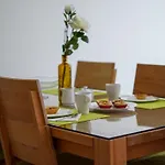 Lejlighed Cliff-top Townhouse With Stunning Ocean Views Carvoeiro (Lagoa)